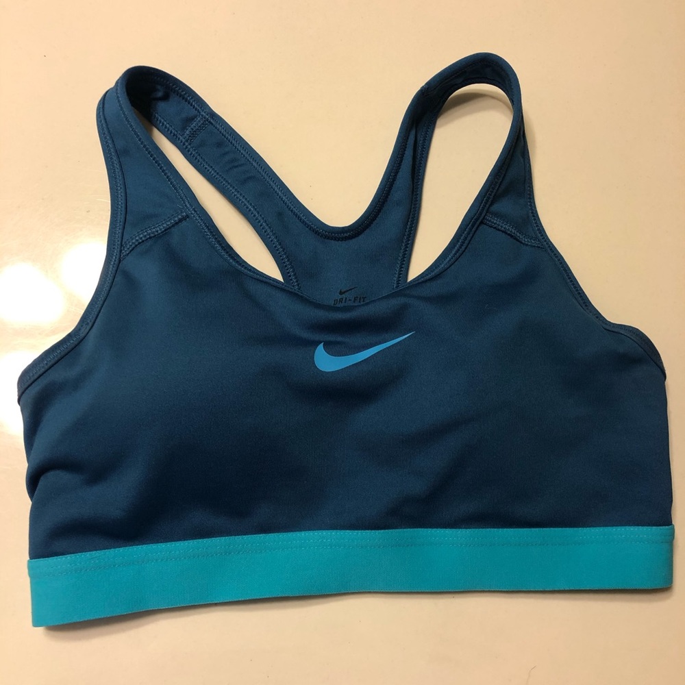 Nike sports bra